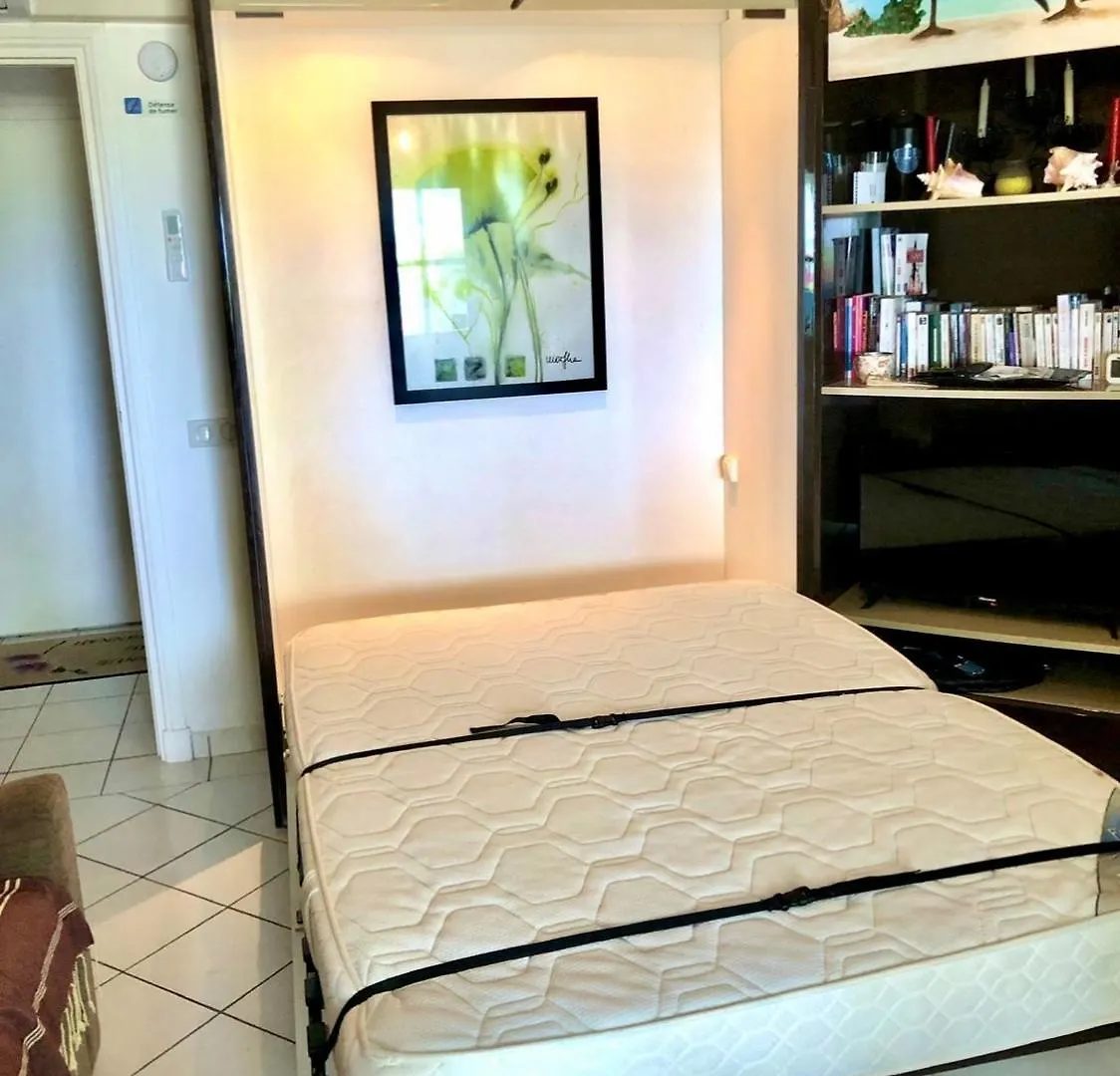Apartment Lauris - Residence Savannah, 1 Ou 2 Chambres Avec Cuve Saint-Francois